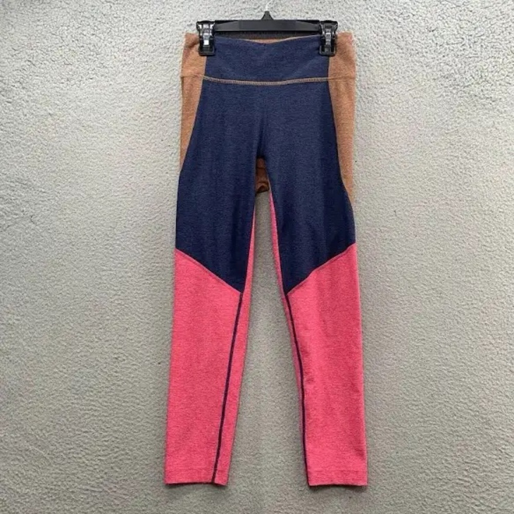 Outdoor voices 7/8 length pink navy brown color blocking